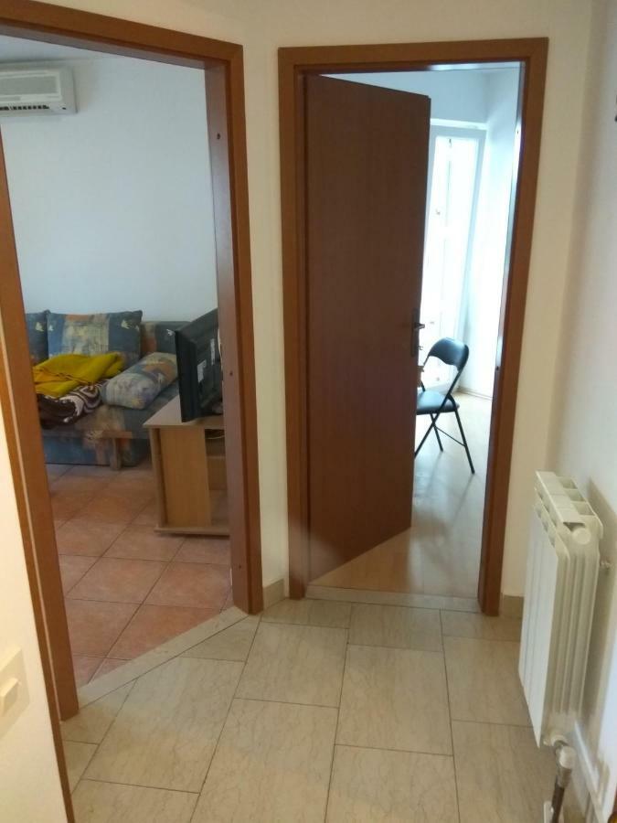 Apartmani Ivana Пунат Екстер'єр фото